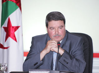 Réintégrations, logements et crédits bancaires pour les policiers radiés