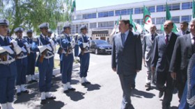 هامل‭ ‬يتعهد‭ ‬بالتكفل‭ ‬بعائلات‭ ‬المحولين‭ ‬الى‭ ‬الجنوب