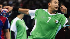 انهزام المنتخب الجزائري امام نظيره الدنماركي ب ( 19-26)