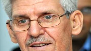 أجهل أم تحامل؟