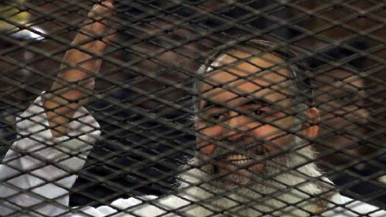 جنايات القاهرة تبدأ محاكمة أبو إسماعيل في قضية تزوير