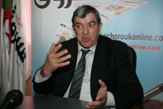 Moh Cherif Hannachi à Echorouk : « Les joueurs en manque de compétition auront des difficultés au mondial…et la solution serait de disputer beaucoup de matchs amicaux »