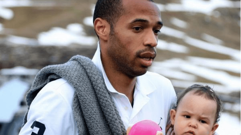 تيري هنري يمقت مواقع التواصل الاجتماعي