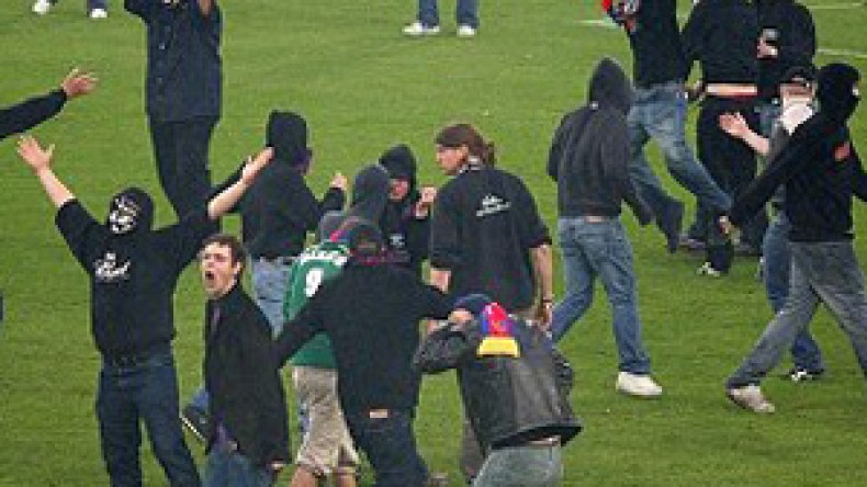 17 طريقة للقضاء على العنف في الملاعب