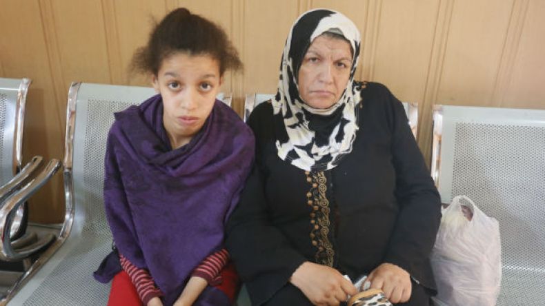 أم عازبة تستنجد بوزيرة التضامن للتكفل بحالتها