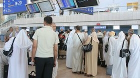 35 مليونا لمن يريد الحج هذا العام