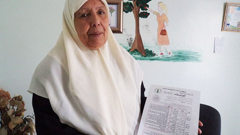 الحاجة فضة (75 سنة): أمنيتي أن أدخل الجامعة في الثمانين من عمري