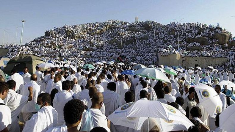 السعودية ما زالت تدرس حادث التدافع في الحج العام الماضي