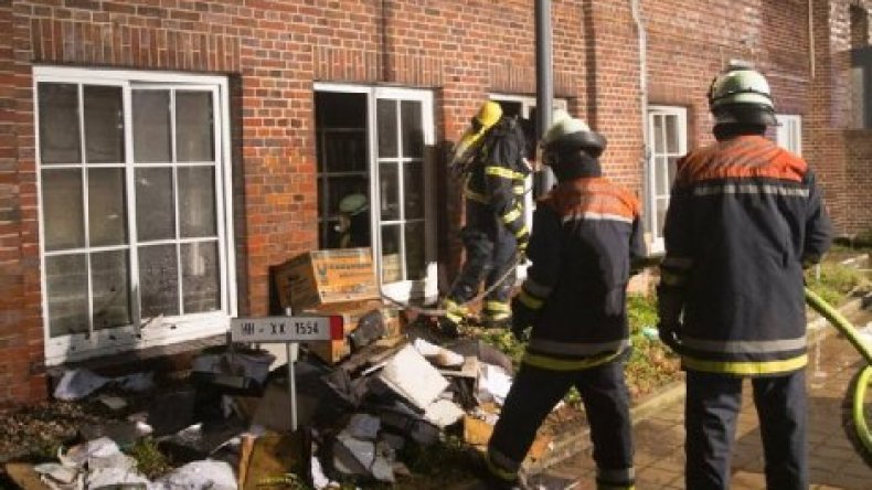 حريق في صحيفة ألمانية أعادت نشر رسوم مسيئة للنبي محمد