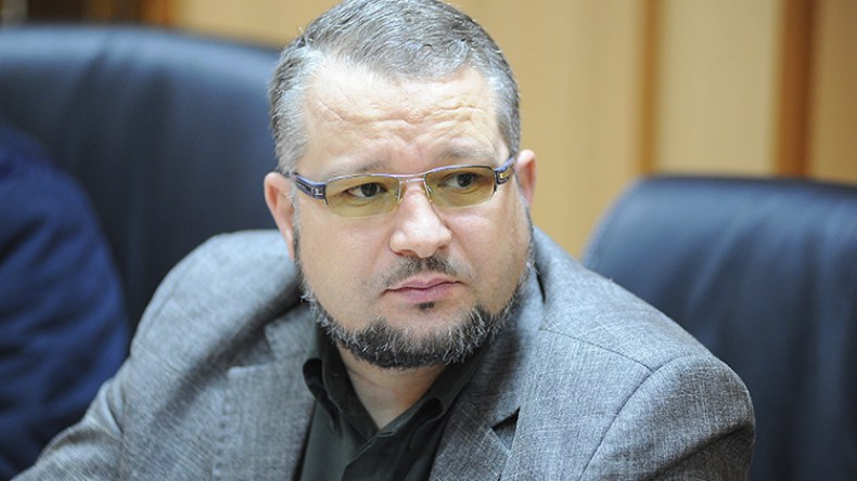 موقفنا من التأجيل أو التمديد يحكمه موقف صريح من بوتفليقة