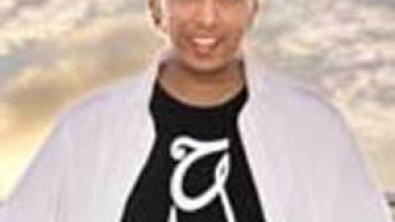 حميد بارودي في الجزائر قريبا بأغنية عن “الحراڤة”