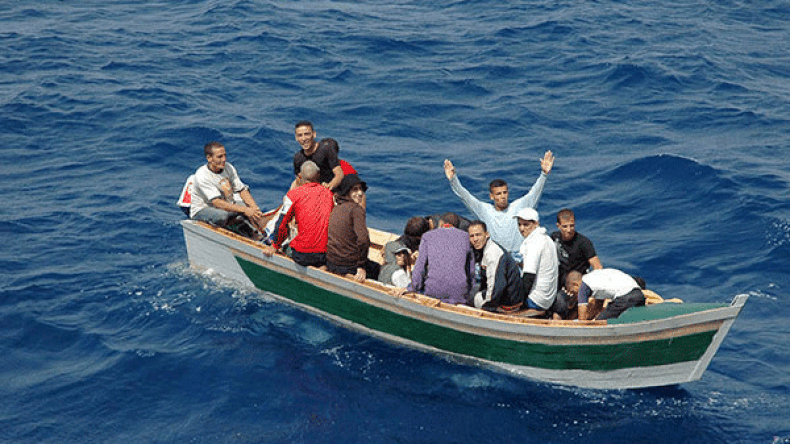 17 حراقا من بينهم امرأتان يصلون السواحل الإسبانية