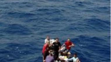 Italian authorities arrest 26 Algerian illegal immigrants heading for Sardinia Island