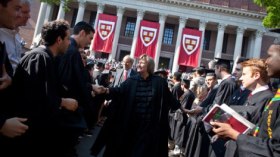 42 بالمائة من طلاب جامعة “هارفرد” يعترفون بالغش