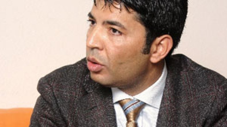 توقيت القمة سيئ، والعرب تحركوا بعد خراب غزة