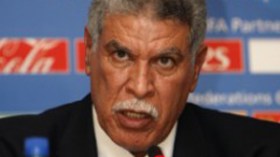 “الرد على الجزائريين سيكون بالملعب وحظوظنا قائمة للتأهل”