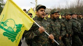 هل تعهد حزب الله للروس بعدم الرد على الغارات الإسرائيلية؟