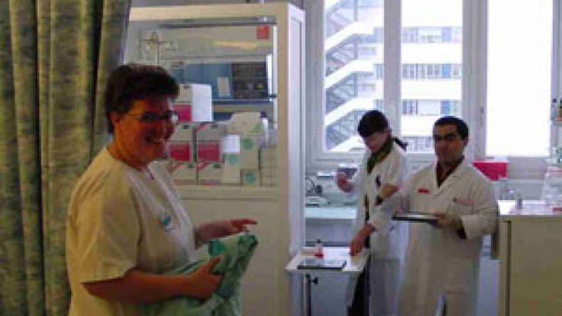 180 مؤسسة استشفائية جديدة وإبعاد الأطقم الطبية من مهمة التسيير