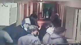 استشهاد فلسطيني في مداهمة قوة من الاحتلال لمستشفى في الخليل