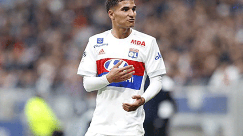 ليفربول ينافس برشلونة على ضم حسام عوار