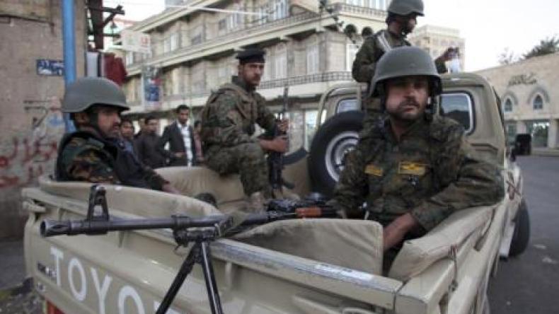 مقتل 12 حوثياً في هجمات وسط اليمن