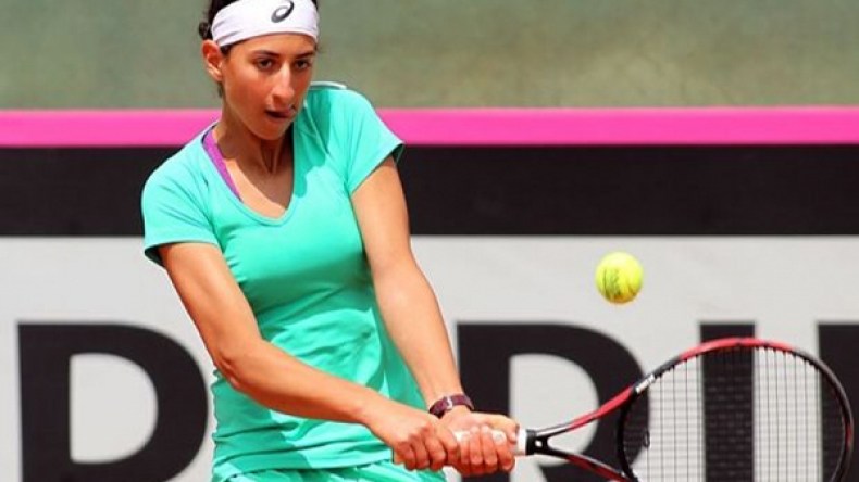 التنس: الجزائرية “إيناس إيبو” تفوز بدورة فلورنسا