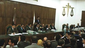 العفو الدولية تطالب مصر بالإفراج عن معارضات لقانون التظاهر