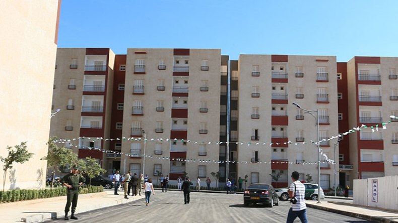 تسليم موقع 1500 “عدل” بعين المالحة قبل الدخول الاجتماعي المقبل