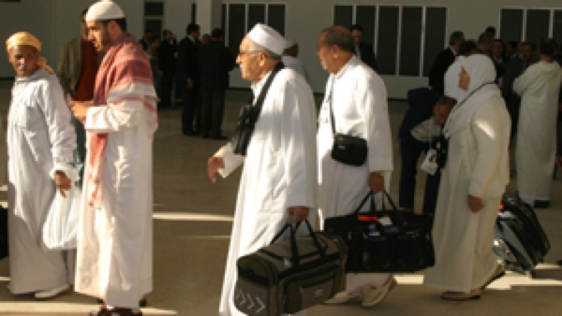 “كلام الخطوط الجزائرية ليس قرآنا ونطالب بلجنة تحقيق لمعاقبة المتسببين”