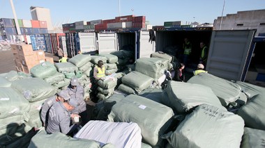 Customs Services Seize Containers Of Israeli-made Clothes In Algiers Port