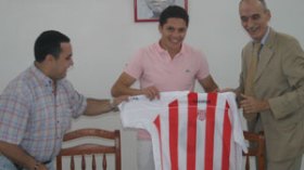 معمري جدد لموسمين وبن عطية وبودماغ يعودان