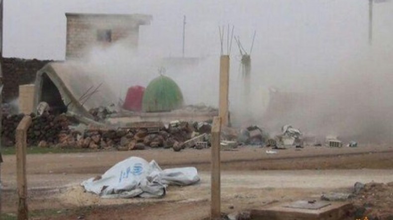 داعش ينشر صوراً لتمدده إلى ريف دمشق