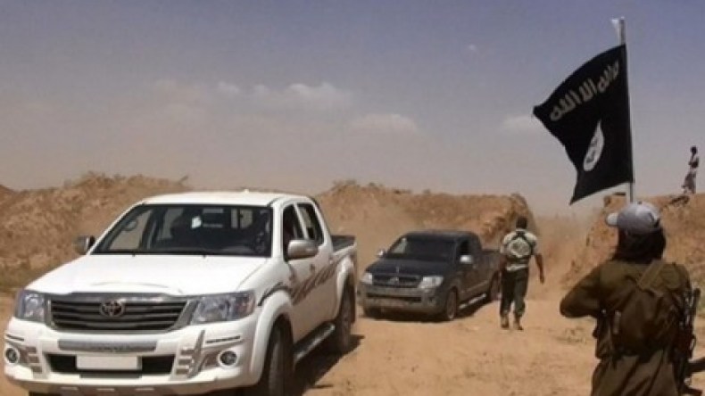 داعش يعدم ثلاثة من أعضائه الصينيين