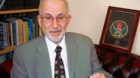 نائب مرشد الإخوان يعتذر للبابا فرنسيس