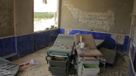 مقتل 10 مدنيين بينهم رضيعان في قصف على مستشفيين في إدلب