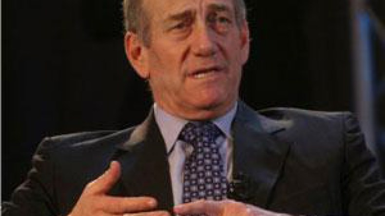 سقوط أولمرت فرصة فلسطينية ذهبية