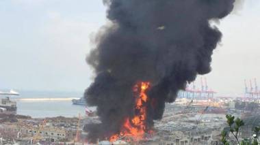 Gigantesque incendie au port de Beyrouth