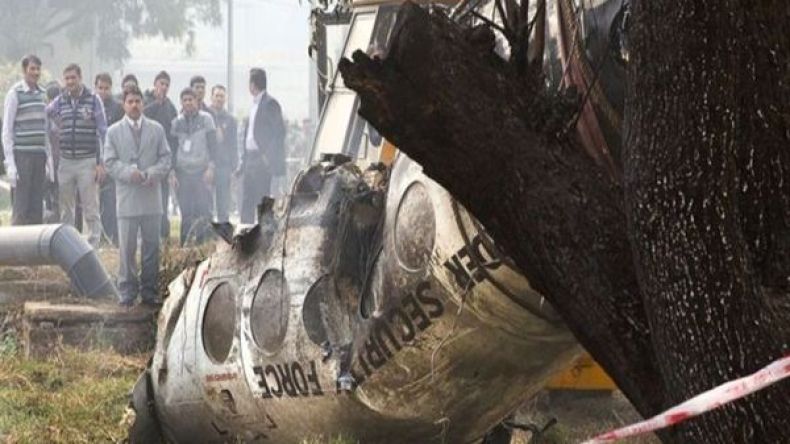 عشرة قتلى في تحطم طائرة قرب العاصمة الهندية