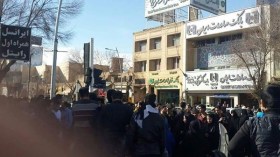 “الموت لروحاني والموت للديكتاتور”