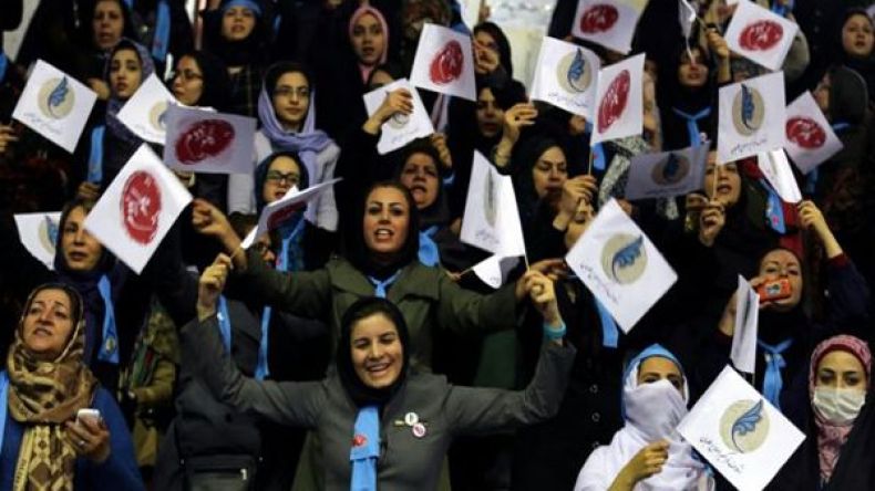 انسحاب أكثر من 1200 مرشح للانتخابات في إيران