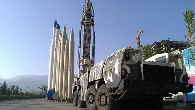 جدل في إيران إثر طلب روحاني شطب عبارة “الموت لإسرائيل”