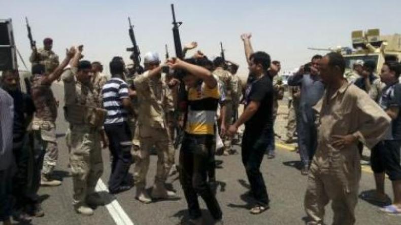 العراق: المالكي يقول للجيش إن المسلحين سيهزمون
