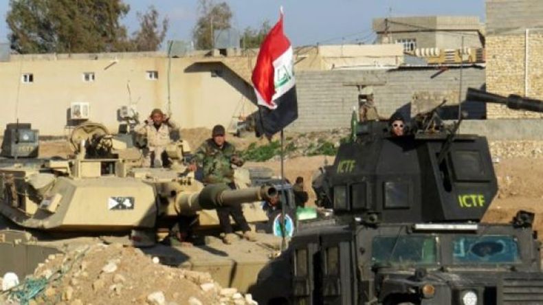 “داعش” يسقط مروحية للجيش العراقي