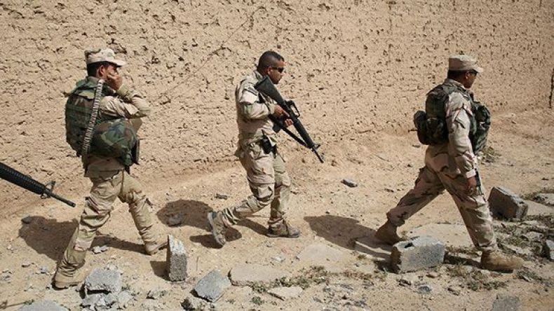 الجيش العراقي يستعد لانتزاع الفلوجة ويطلب من سكانها المغادرة