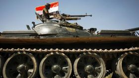 غارة أمريكية تقتل بـ”الخطأ” 21 من عناصر العشائر السُّنية العراقية