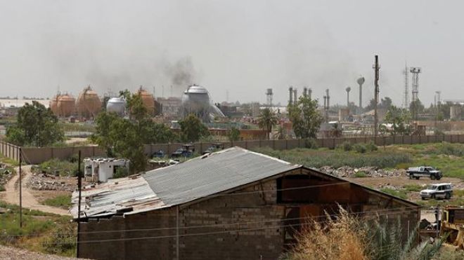 هجمات انتحارية لـ”داعش” تقتل 11 في مصنع شمالي بغداد