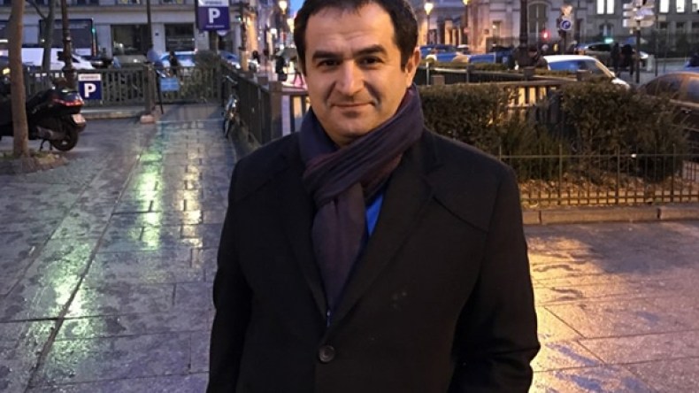 ماكرون يستهدف المسلمين في بلاده