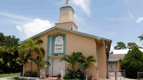 السجن 30 عاماً لأمريكي أحرق مسجداً في فلوريدا