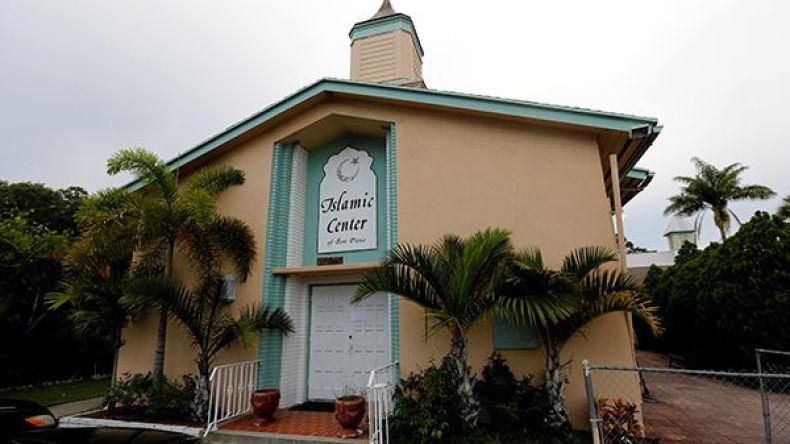 قادة المسلمين في أمريكا يدينون هجوم أورلاندو