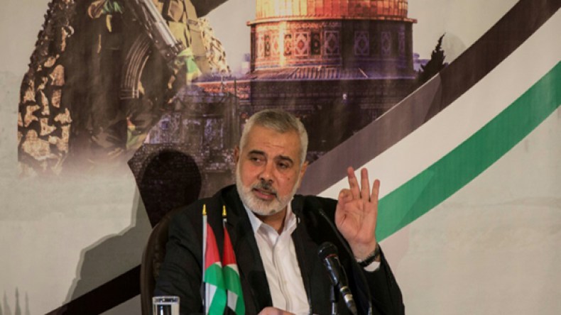 حماس توافق على حل لجنتها الإدارية تمهيداً للمصالحة مع فتح
